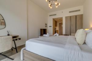 Oxford Terraces, JVC - Studio Apartment - Allsopp & Allsopp