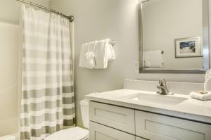 5 C, Three Bedroom Townhome