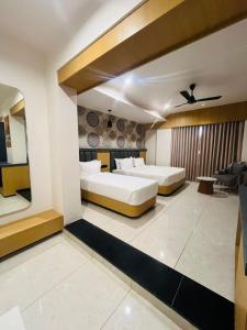 White Panda hotels Shree Radhe