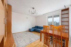 Nowa Huta Standard Apartment by BookingHost