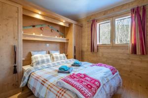 IRIS A3 Chalet Delys