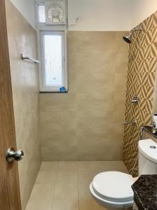 Live the moment with family and Friends at low cost