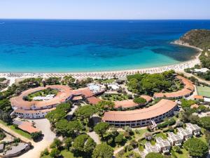 Cormoran Hotel & Residence