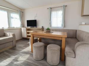 Away Resorts- Golden Sands Holiday Park, E