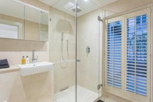 Luxury 2BHK in Park Lane PL12C