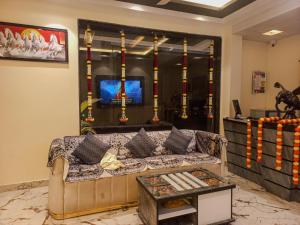 Omkar Hotel - Mahabaleshwar
