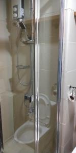 Stylish Industrial Condo - Fame Residences