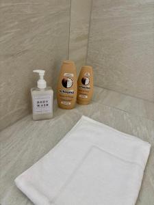 Olive Apartment mit Balkonen, 24h Self-Check-in, Free Parking, Netflix