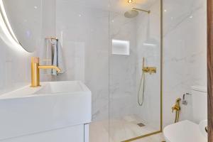 Heaven on earth with beach