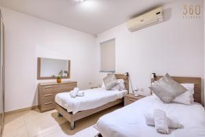 Spacious 3BR in the Heart of Sliema with WiFi AC