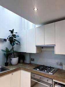 Cozy 1BR for 4 at London Bridge