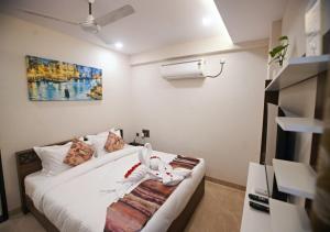 Suncrisp Studio Rooms