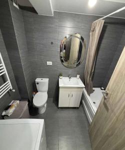 Apartament in centru cu balcon verde privat