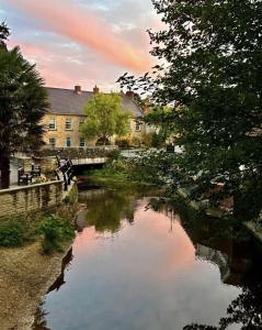 Pickering Town Apartment, Parking, Dog Friendly,