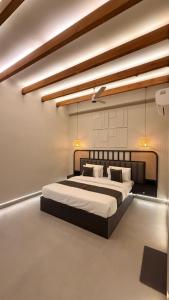 Kutir 27 - just 27 steps from Western gate of Taj Mahal