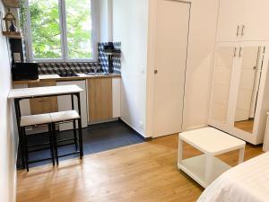 Beautiful studio near Saint Maur metro station
