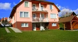 Porat House - Újhegy