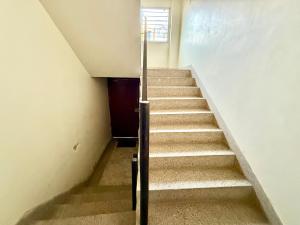 Candid 2BHK Apt near Ruby Hospital, EM Bypass