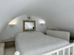 Akrotiri Castle View