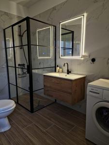 Orange Apartment II Great View II 2 min to Beach