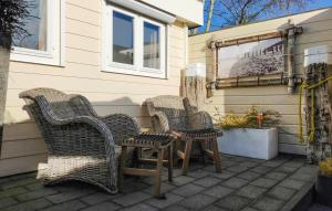 2-persoons woning onderaan de duinen en strand van Breskens