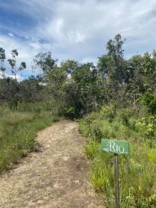Casa Viva na Natureza com Rio privado