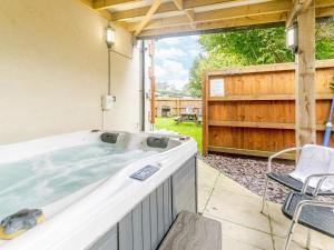 1 Bed in Callington oc-54344
