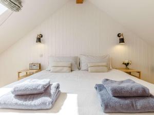 1 Bed in Helston oc-82496