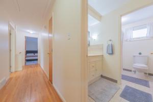 Amherst 4 bedroom house 25 mins to Niagara falls