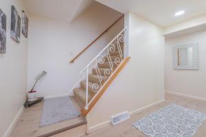 Amherst 4 bedroom house 25 mins to Niagara falls