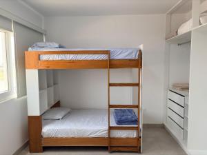 Casa de playa en Cerro Azul con piscina privada