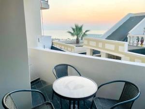 Sunset Mirage Retreat B76