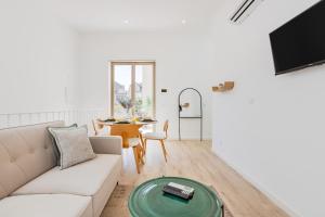 The Sunny Duplex @ BoaVista Flats