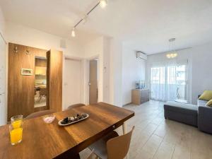 Crystal Shore Suite D18