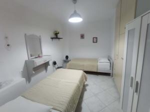 apartment skiathos town