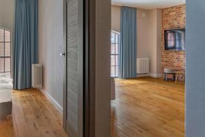 Maszynownia by Browar Hevelius Apartments