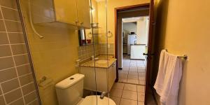 Quarto privado em condomínio com piscina em Búzios