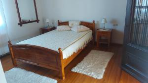 FAVIEROS-The secret Garden