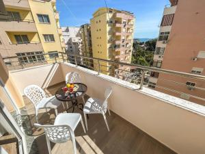 Sunset Tide Suite G41