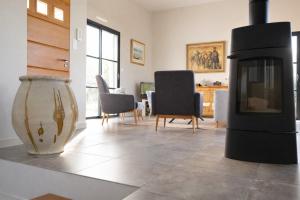 grande maison jardin clos 8 personnes