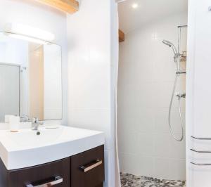 Bel appartement, résidence avec piscine