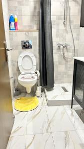 Suite privative moderne proche gare de Cherbourg