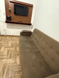 Kitnet Charmosa à 1 quadra da praia do Boqueirão