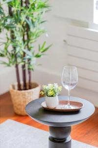 Balcony Retreat | Porto Urban Flats