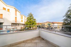 Milano Malpensa 5 - FreePark, Wifi, AC - 3 Suite