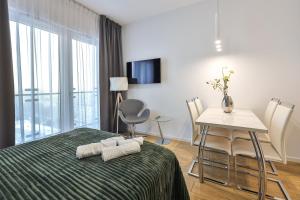 Kasprzaka 31 By PerfectApart 925