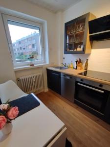 Frisch saniertes Apartment am Falderapark
