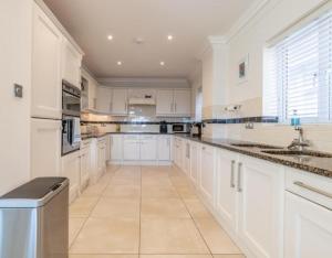 Luxury Sandbanks Home with Panoramic Sea Views