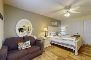 STJ22B Villa on the Green - Mini Suite