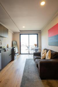 Stylish Studio with Private Balcony in Roma Norte